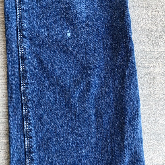American Eagle Ripped & Distressed Jeans - Picture 7 of 7